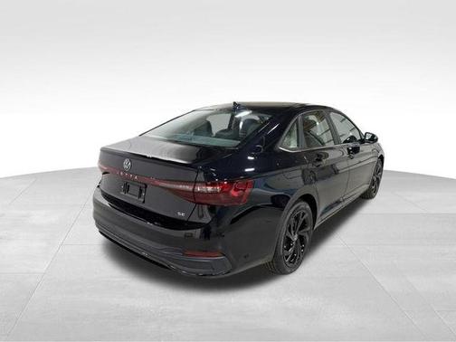 Deep Black Pearl 2026 Volkswagen Jetta 1.5T SE