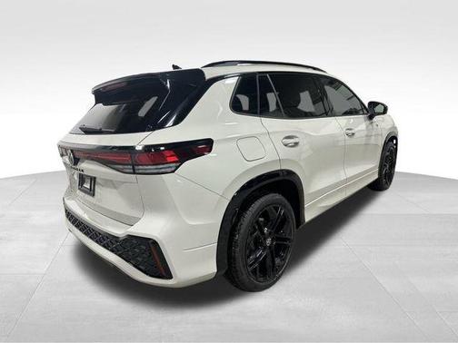 Sandstone 2026 Volkswagen Tiguan 2.0T SE R-Line Black