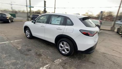 2025 Honda HR-V LX