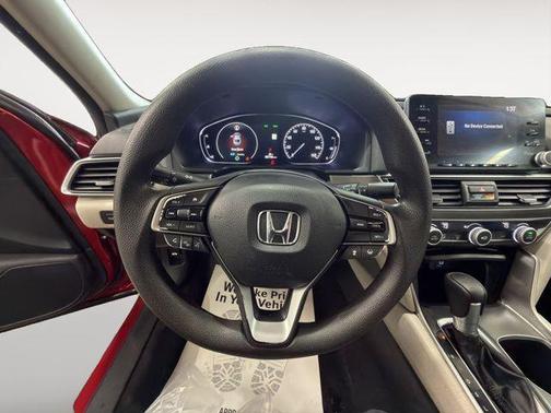 Radiant Red Metallic 2018 Honda Accord LX