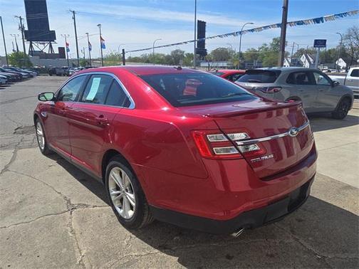 2013 Ford Taurus SEL