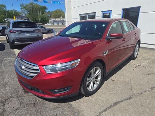 2013 Ford Taurus SEL