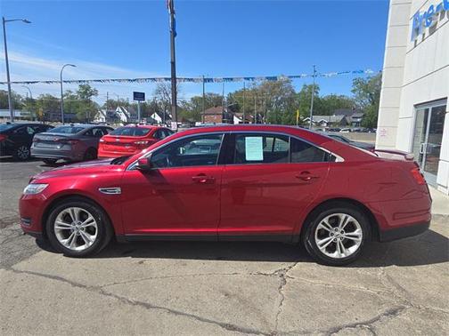 2013 Ford Taurus SEL