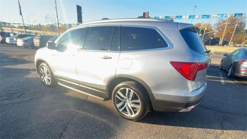 2017 Honda Pilot Touring