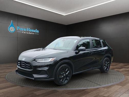 Crystal Black Pearl 2025 Honda HR-V AWD Sport
