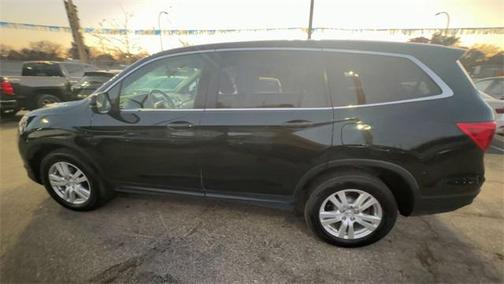 2016 Honda Pilot LX