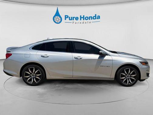 Silver Ice Metallic 2021 Chevrolet Malibu FWD RS