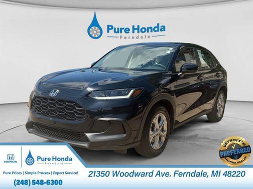Crystal Black Pearl 2024 Honda HR-V LX