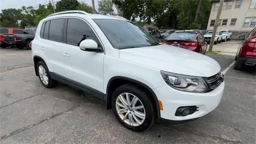 2016 Volkswagen Tiguan SE