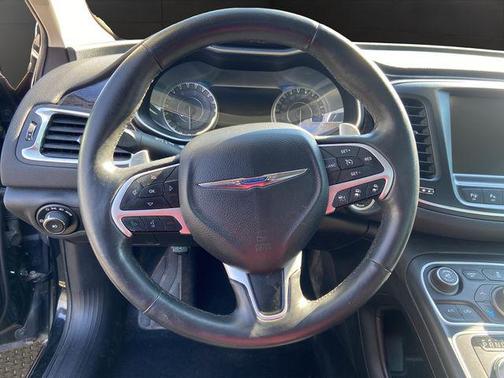 Black Clearcoat 2016 Chrysler 200 C