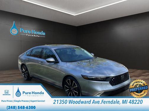Lunar Silver Metallic 2023 Honda Accord Hybrid Touring