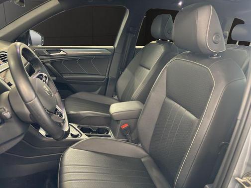 Silver Metallic 2023 Volkswagen Tiguan 2.0T SE R-Line Black 4MOTION