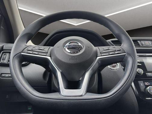 2018 Nissan Rogue Sport SV