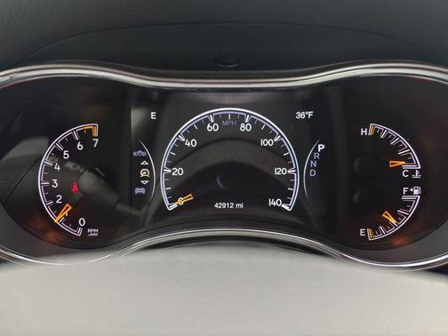 2020 Jeep Grand Cherokee Upland