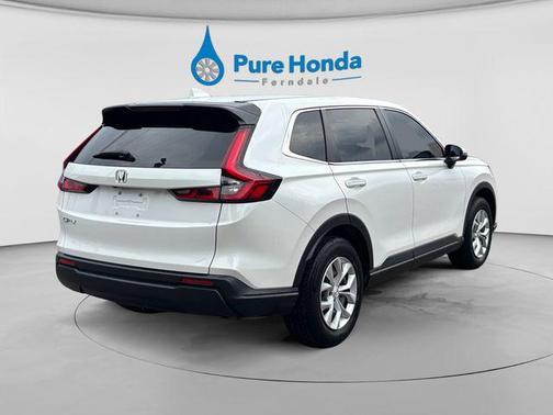 Platinum White Pearl 2023 Honda CR-V LX AWD