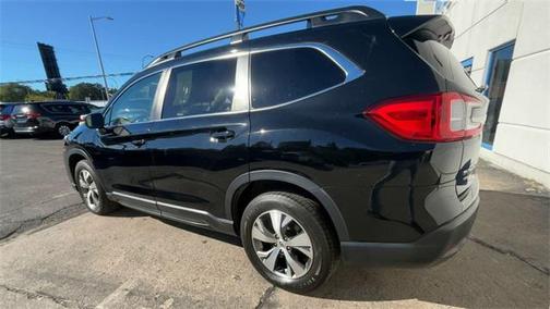2023 Subaru Ascent Premium 8-Passenger