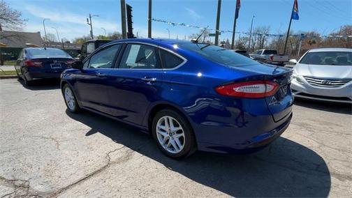 2016 Ford Fusion SE