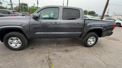 2022 Toyota Tacoma SR