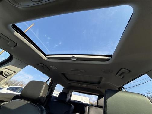 2022 GMC Acadia FWD SLT