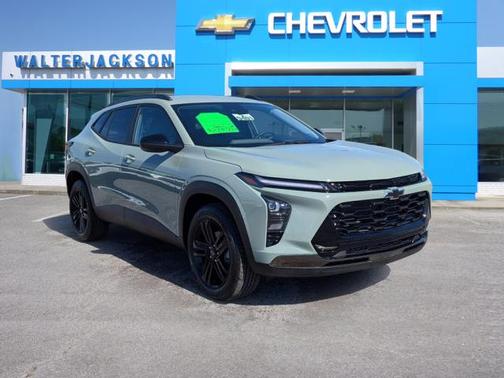 Green 2026 Chevrolet Trax ACTIV