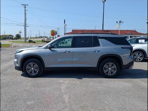 Sterling Gray Metallic 2026 Chevrolet Traverse LT