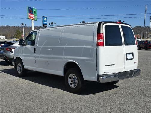 2022 GMC Savana 2500 Work Van