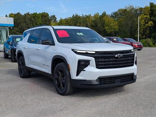 Polar White 2027 Chevrolet Traverse LT