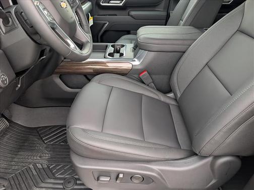 Sterling Gray 2026 Chevrolet Silverado 2500 LT