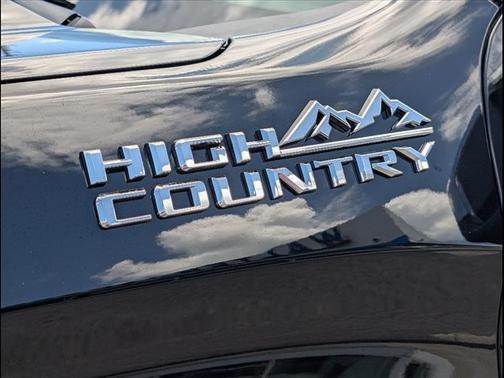 2025 Chevrolet Silverado 1500 High Country