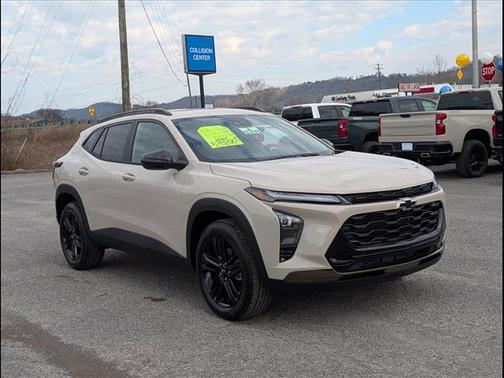 White Sand 2026 Chevrolet Trax ACTIV