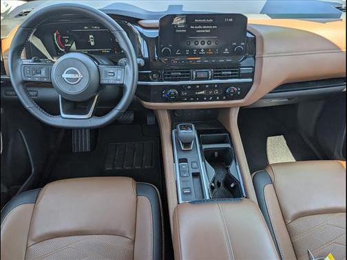 Pearl 2025 Nissan Pathfinder Platinum