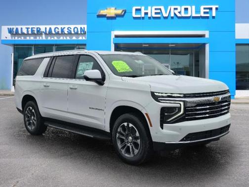 2025 Chevrolet Suburban LT