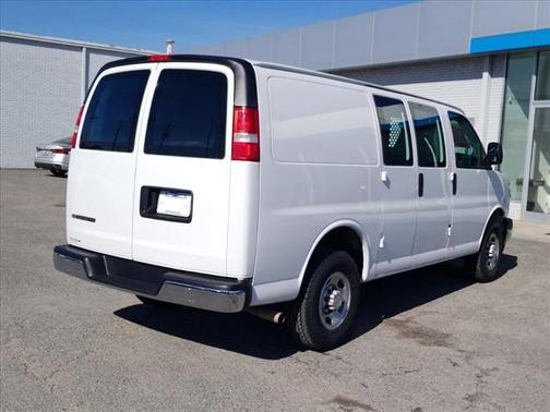 2022 Chevrolet Express 2500 Work Van