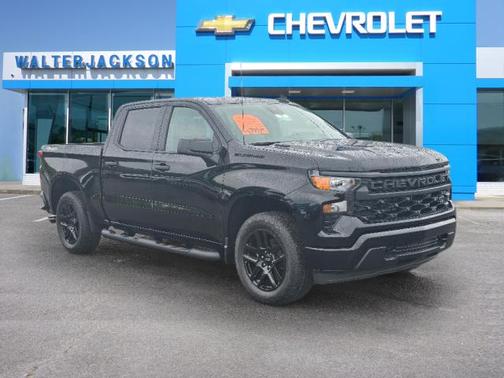 2025 Chevrolet Silverado 1500 Custom