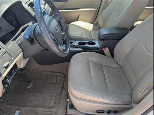 White Platinum Tri-Coat Metallic 2011 Ford Fusion SEL