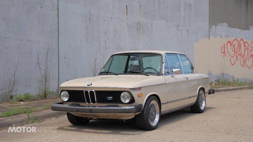 1975 BMW 2002