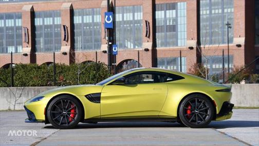 2023 Aston Martin Vantage Base