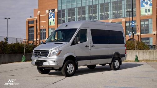 2017 Mercedes-Benz Sprinter 2500 Standard Roof