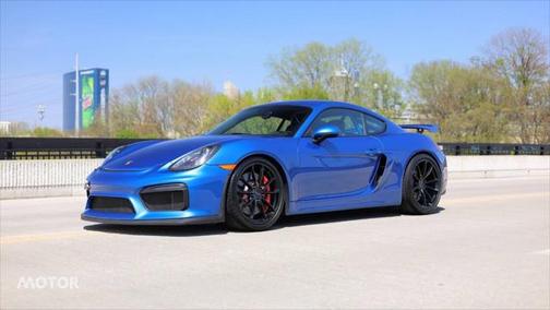 2016 Porsche Cayman GT4