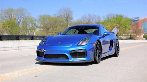 2016 Porsche Cayman GT4