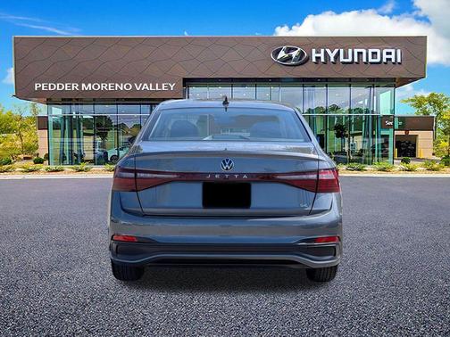 Platinum Gray Metallic 2025 Volkswagen Jetta 1.5T SE