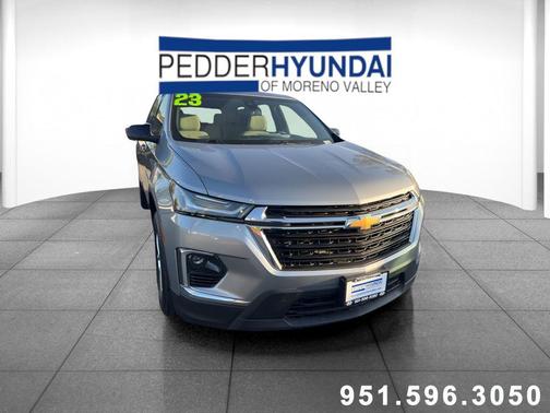Sterling Gray Metallic 2023 Chevrolet Traverse LS