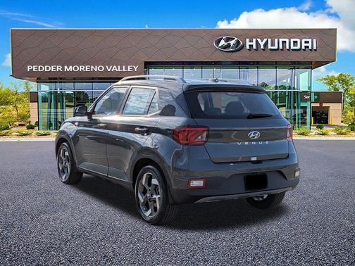 Ecotronic Gray 2026 Hyundai VENUE SEL