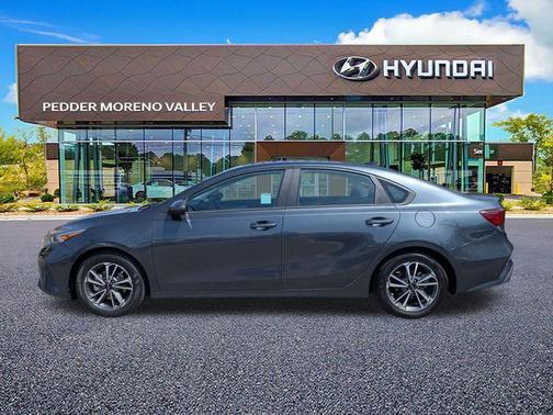 Gravity Gray 2023 Kia Forte LXS