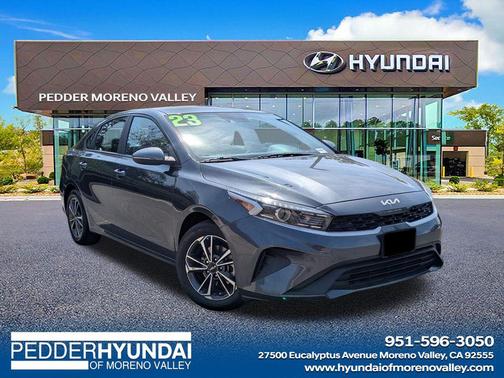 Gravity Gray 2023 Kia Forte LXS