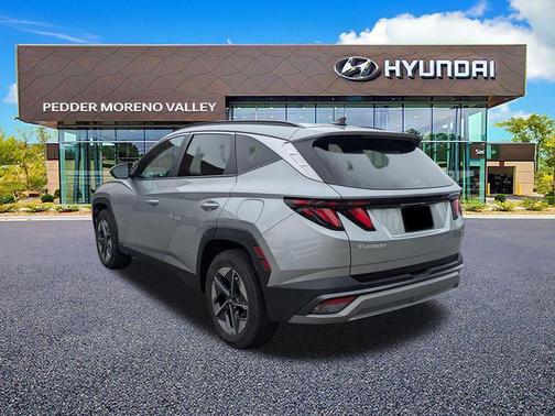 Shimmering Silver 2025 Hyundai TUCSON SEL