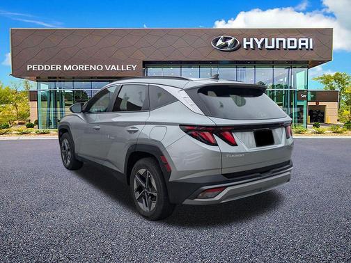 Shimmering Silver 2025 Hyundai TUCSON SEL