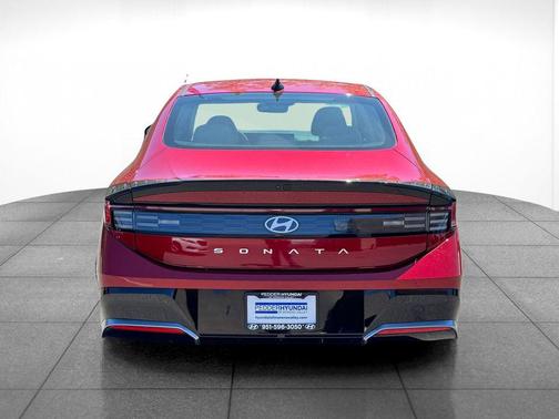 Ultimate red 2025 Hyundai SONATA SEL