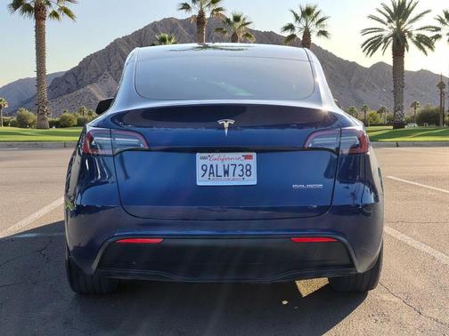 Deep Blue Metallic 2022 Tesla Model Y Performance Dual Motor All-Wheel Drive