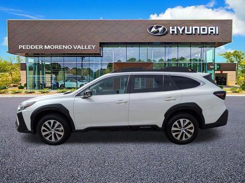 Crystal White Pearl 2023 Subaru Outback Premium